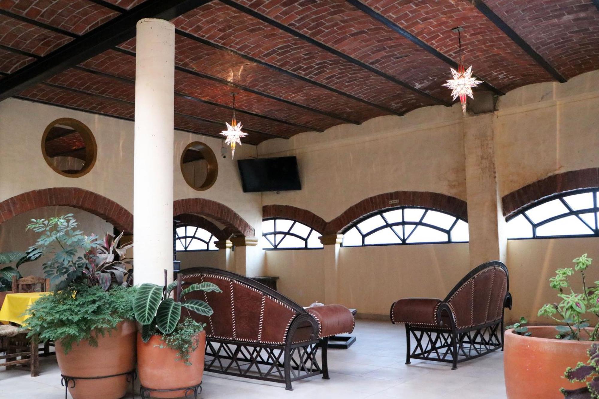 Hotel Castillo Santa Cecilia تابالبا المظهر الخارجي الصورة