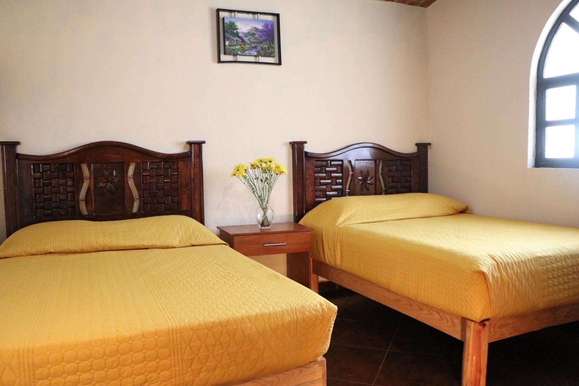 Hotel Castillo Santa Cecilia تابالبا المظهر الخارجي الصورة
